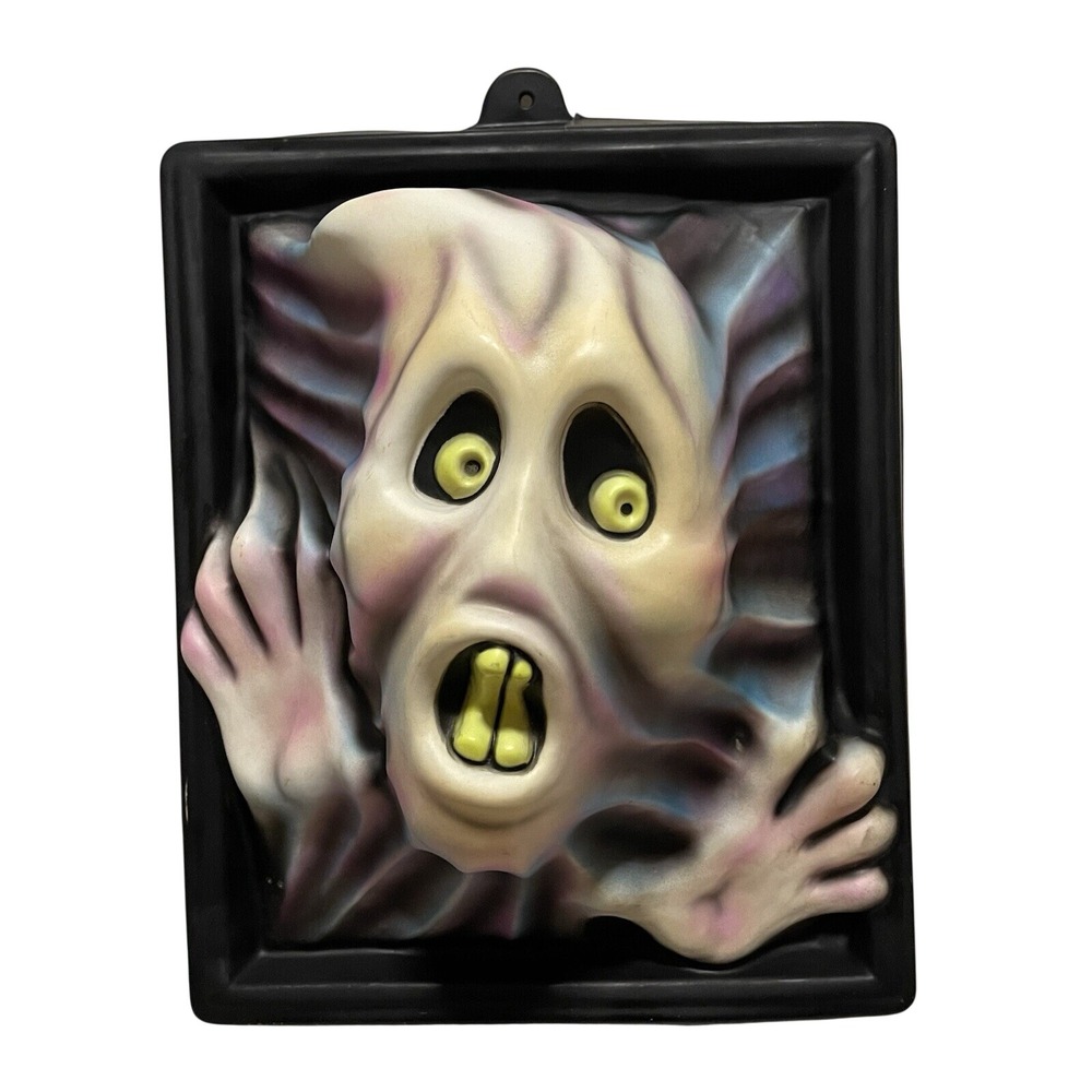 Black Light Illusions R. J. Marino 1997 3D Screaming Ghost Horror Mask Halloween